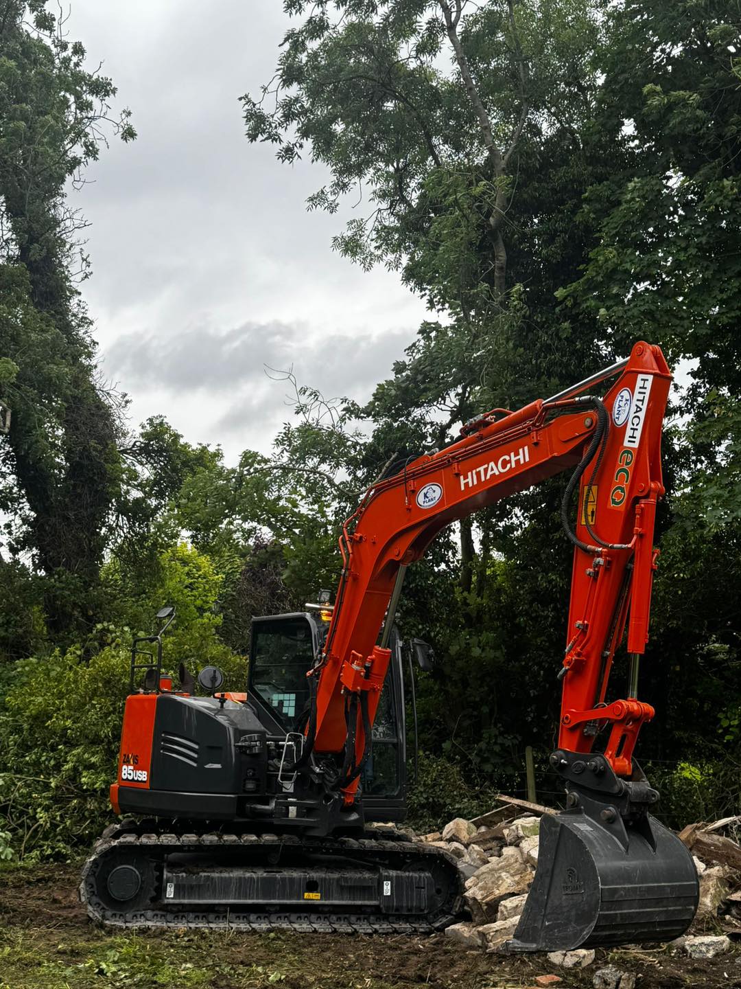 Mini Digger Hire and... - Mini Digger Hire and Groundwork’s