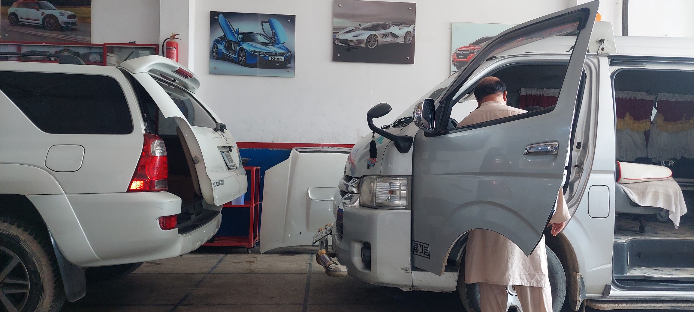Khan Auto Workshop, located at Chungi... - Khan Auto Workshop | Facebook
