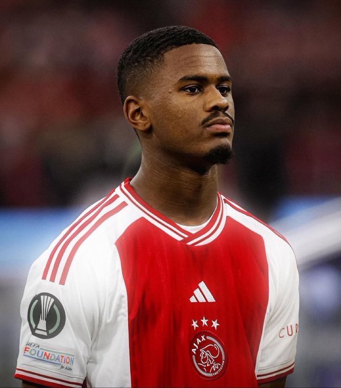 🚨 Chelsea are ready to pay £44M for... - Transfer News Live | Facebook