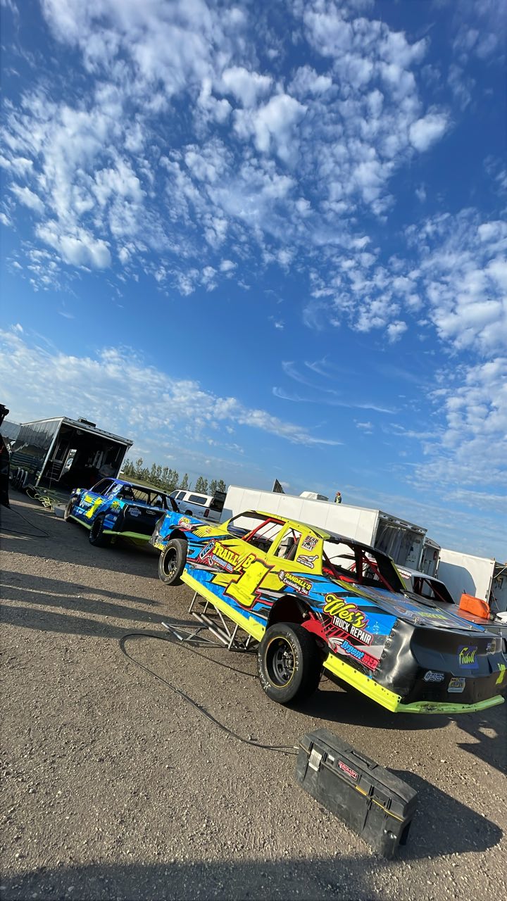 Brody Carlsrud B1 Racing - Race day: 6/17/22 📍Red River Valley Speedway ...