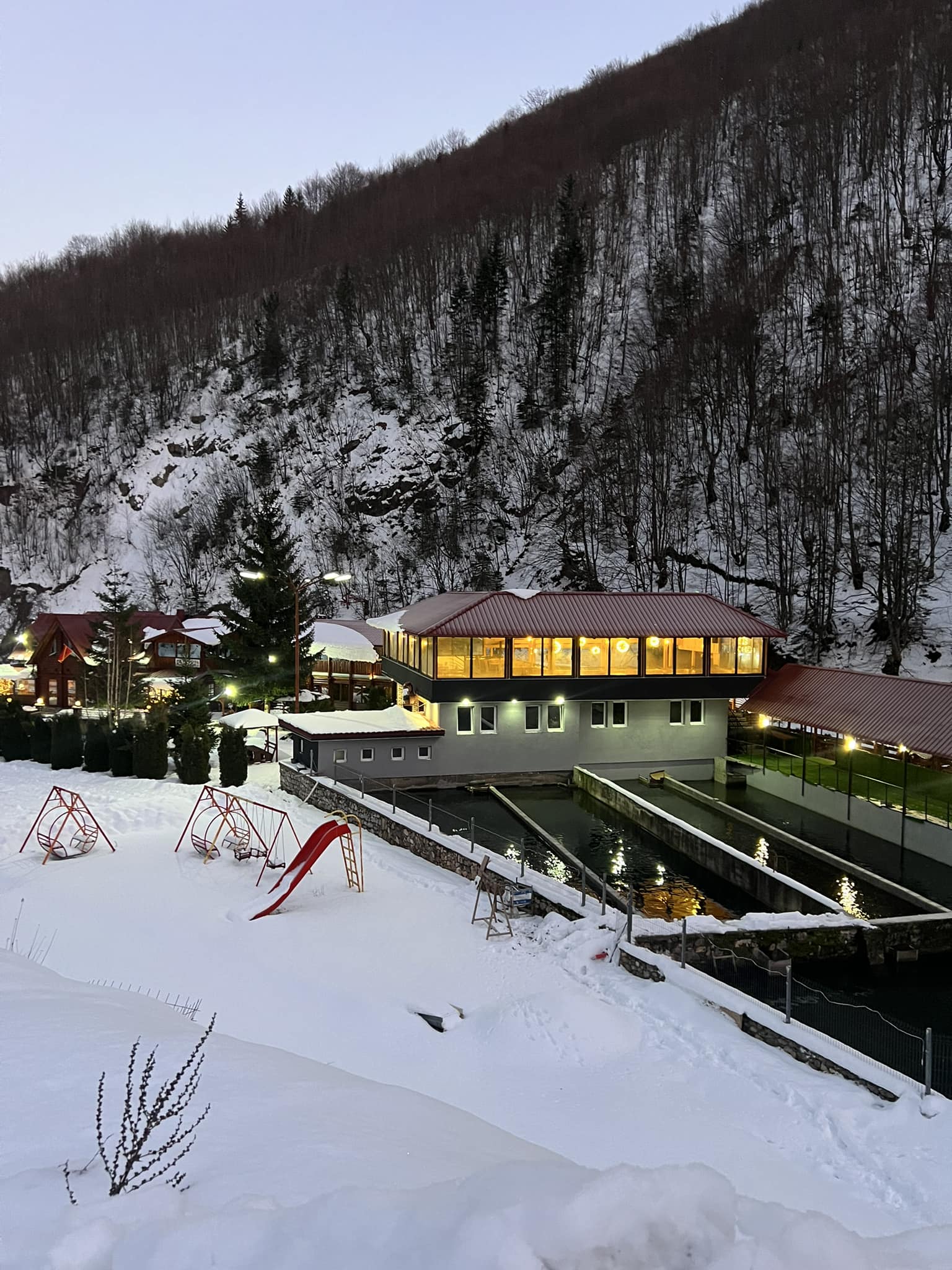 Restaurant RugovaCamp-RUGOVË | Pejë