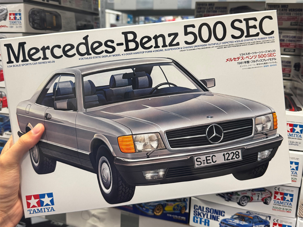 Tamiya's 1:24 scale Mercedes-Benz 500 SEC is now in our hands at