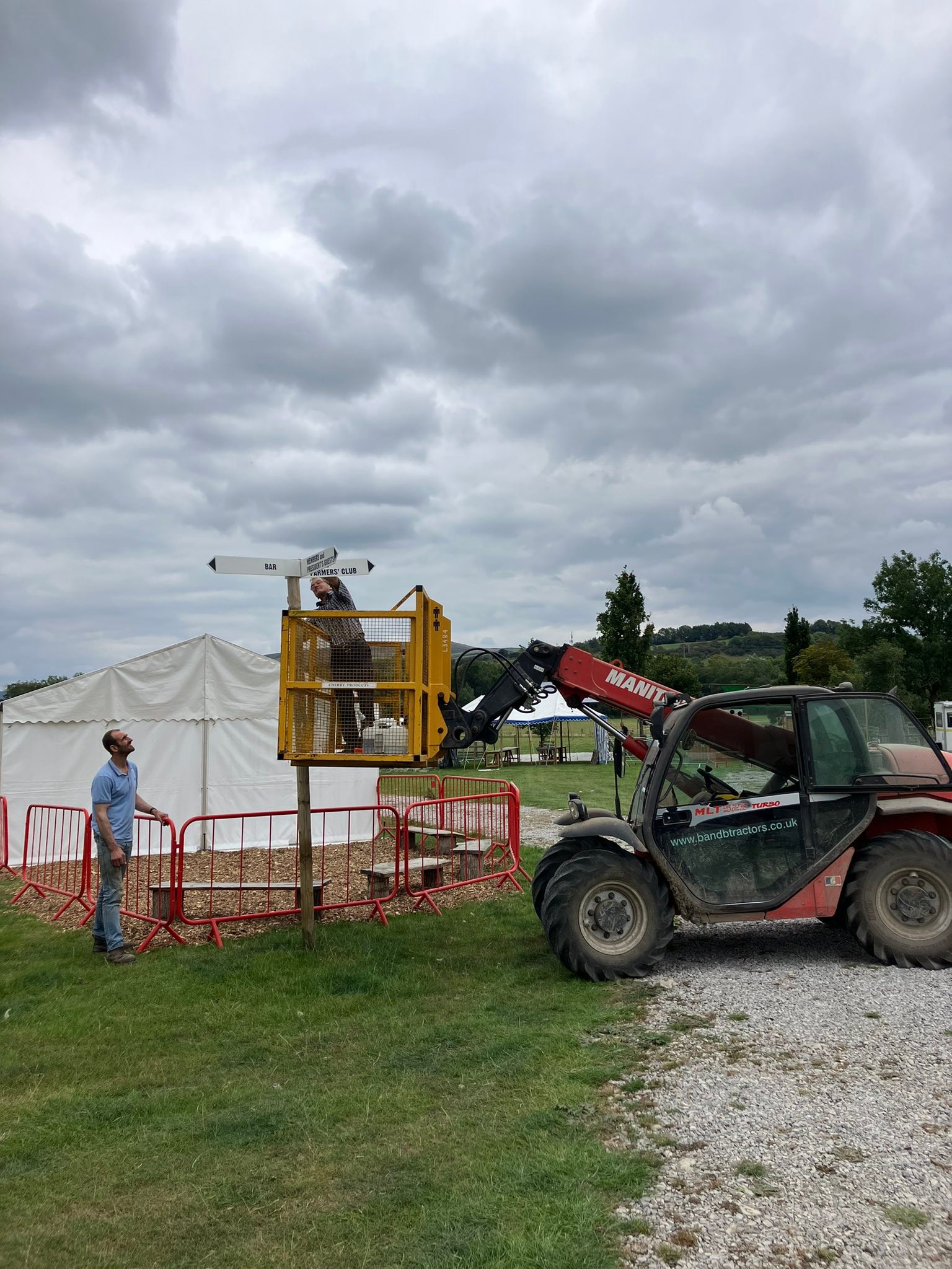 Hope Show | High Peak