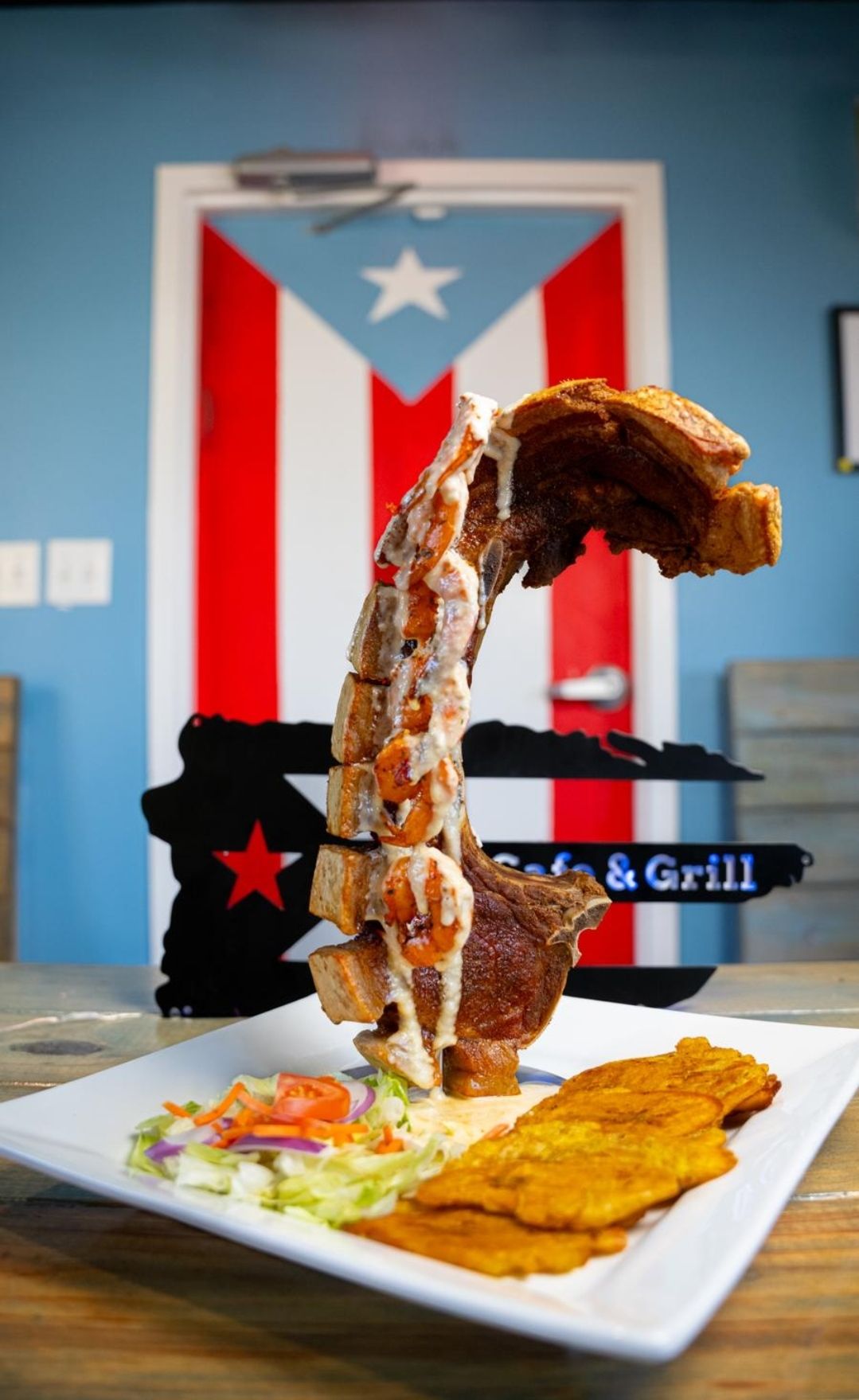 Papi's - Quieres probar esta delicia pasa por Papi's Cafe & Grill 🚨🚨 ...