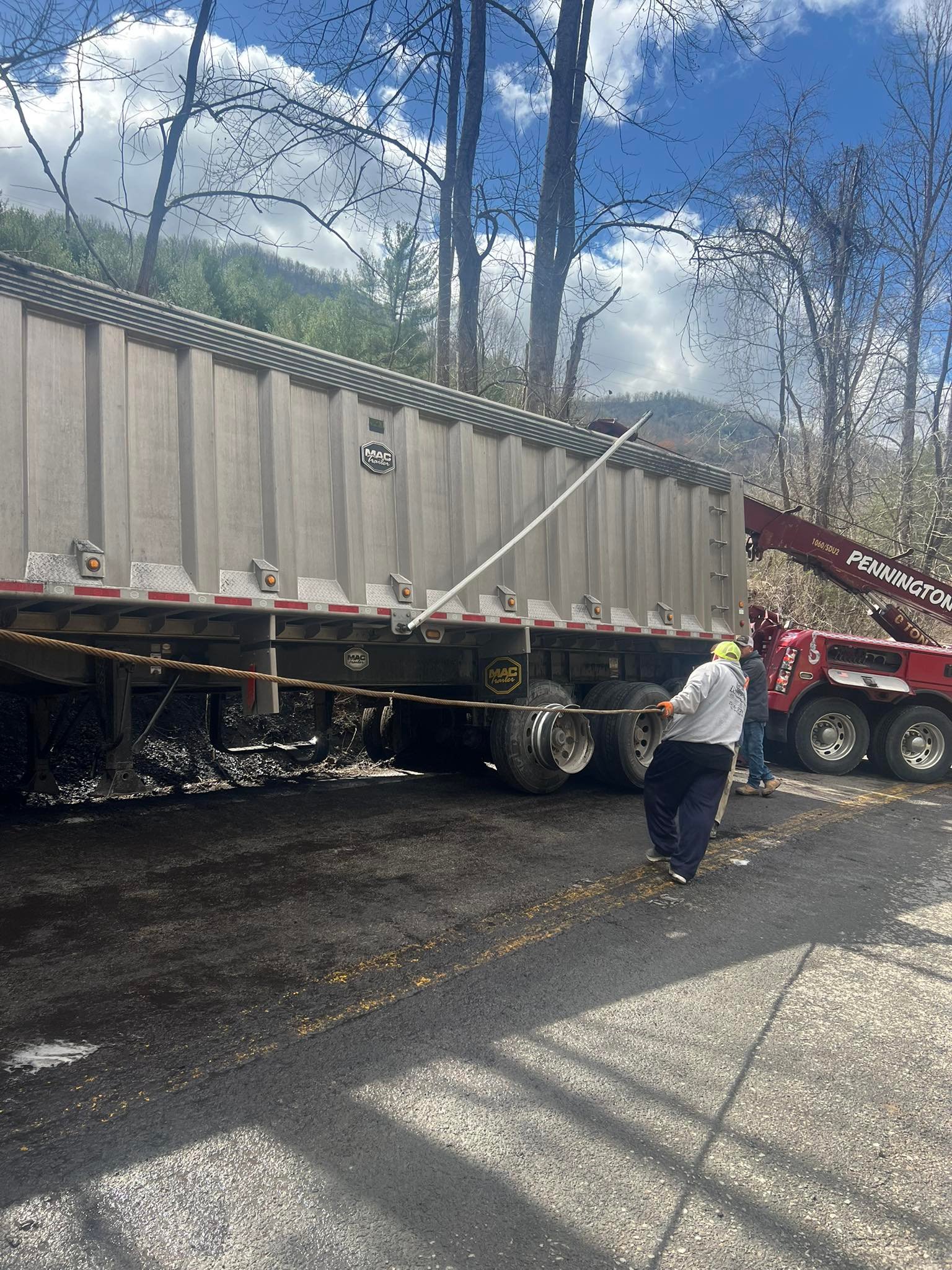 John's Big Rig Towing... - John's Big Rig Towing and Recovery