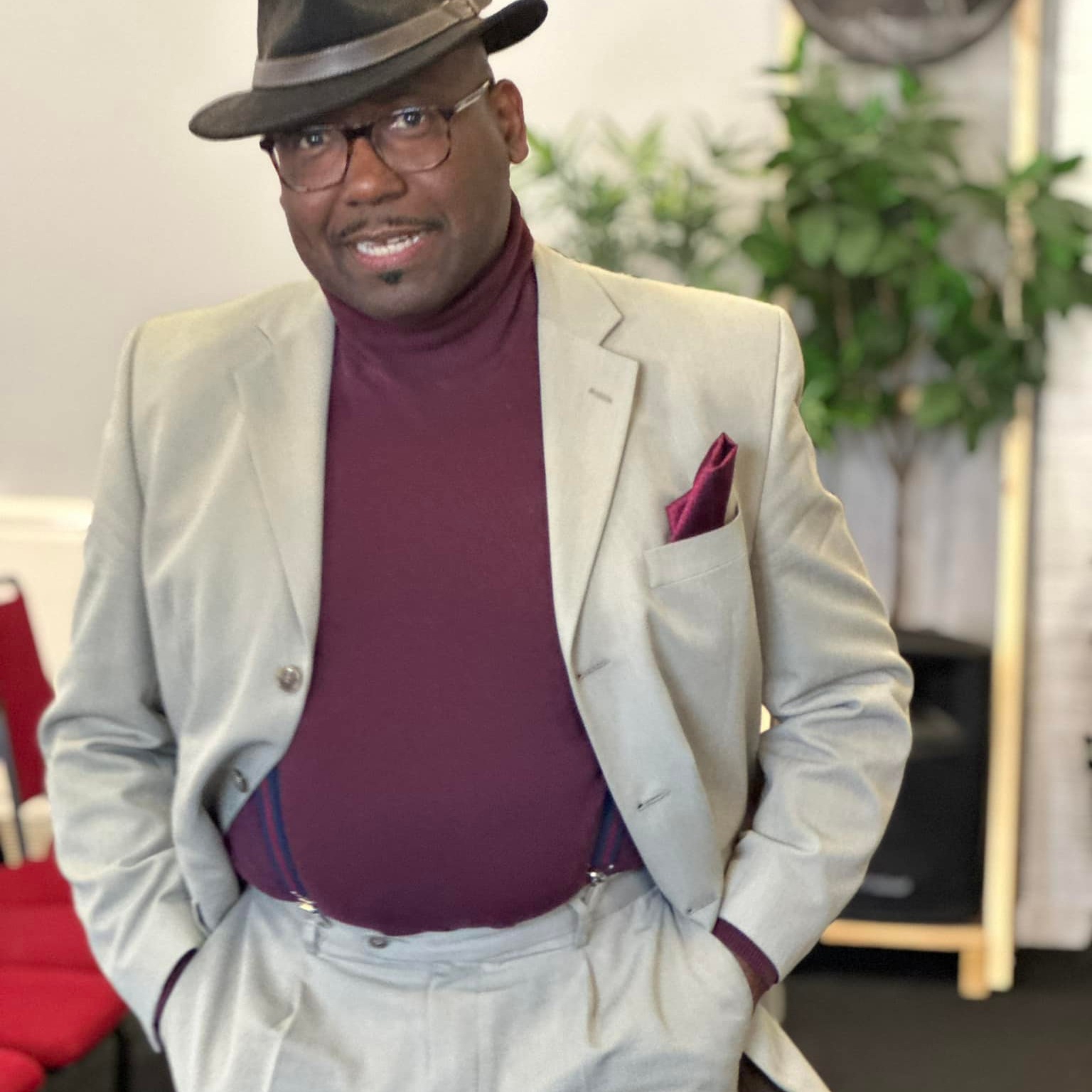 Sylbourne Sydial TV SHOW | London