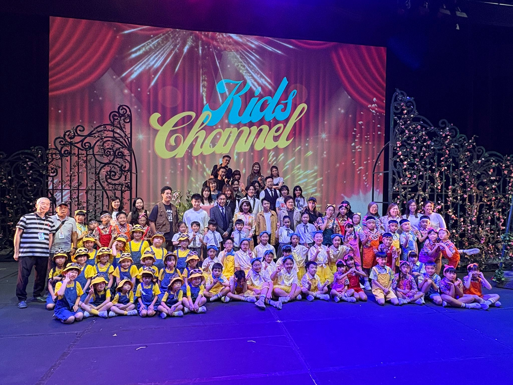 BLS 香港韓風舞蹈中心 BLS Dance... - BLS 香港韓風舞蹈中心 BLS Dance Production