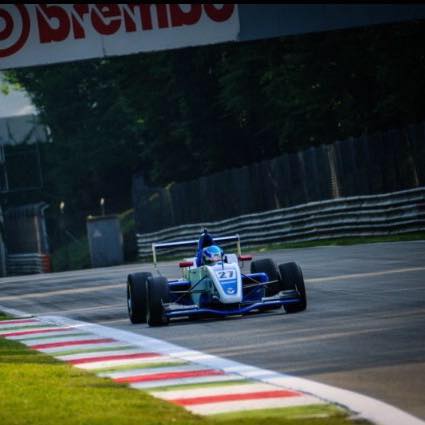 Alex Gill racing - Home