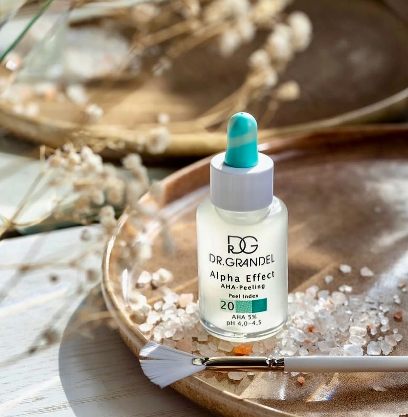 LUXE YOUNG peeling gel for smooth skin