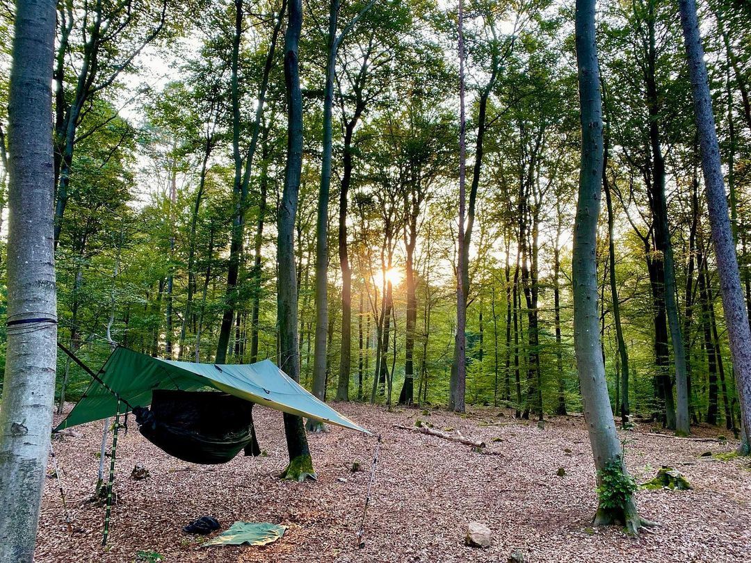 ultra light bikepacking tent Cloud Trek 1-Person Ultralight Color:Dark Red Neue Sonnensegel für die feed-gender-male including HyperBead fabric and