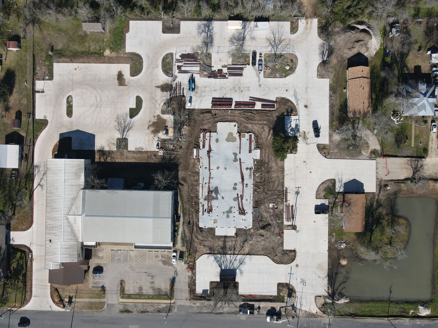 NAVCON - The structural steel has been delivered to begin the vertical ...
