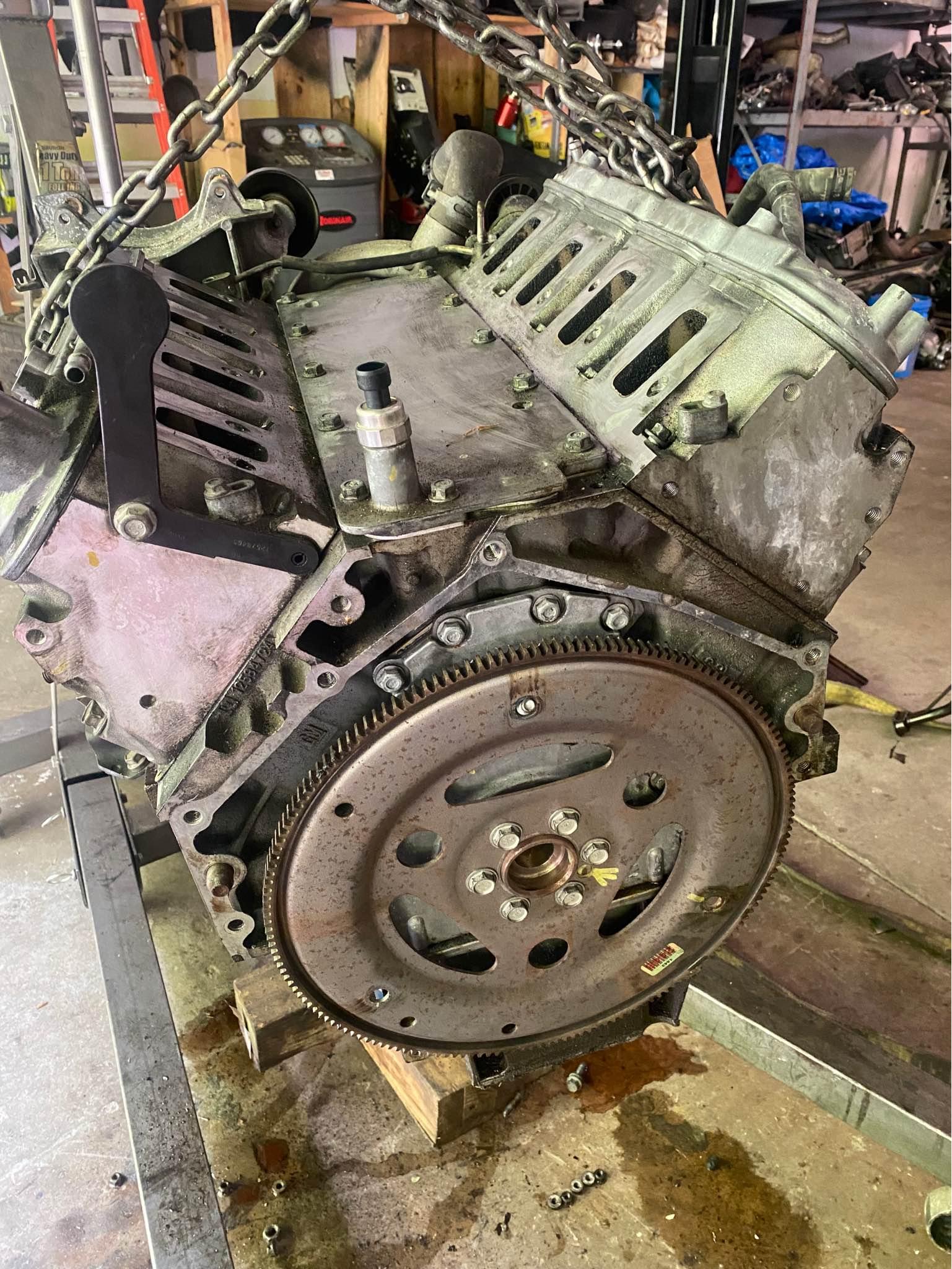 L92 6.2 LS Engine - Core Needing To Be Built - Car Engines & Engine ...