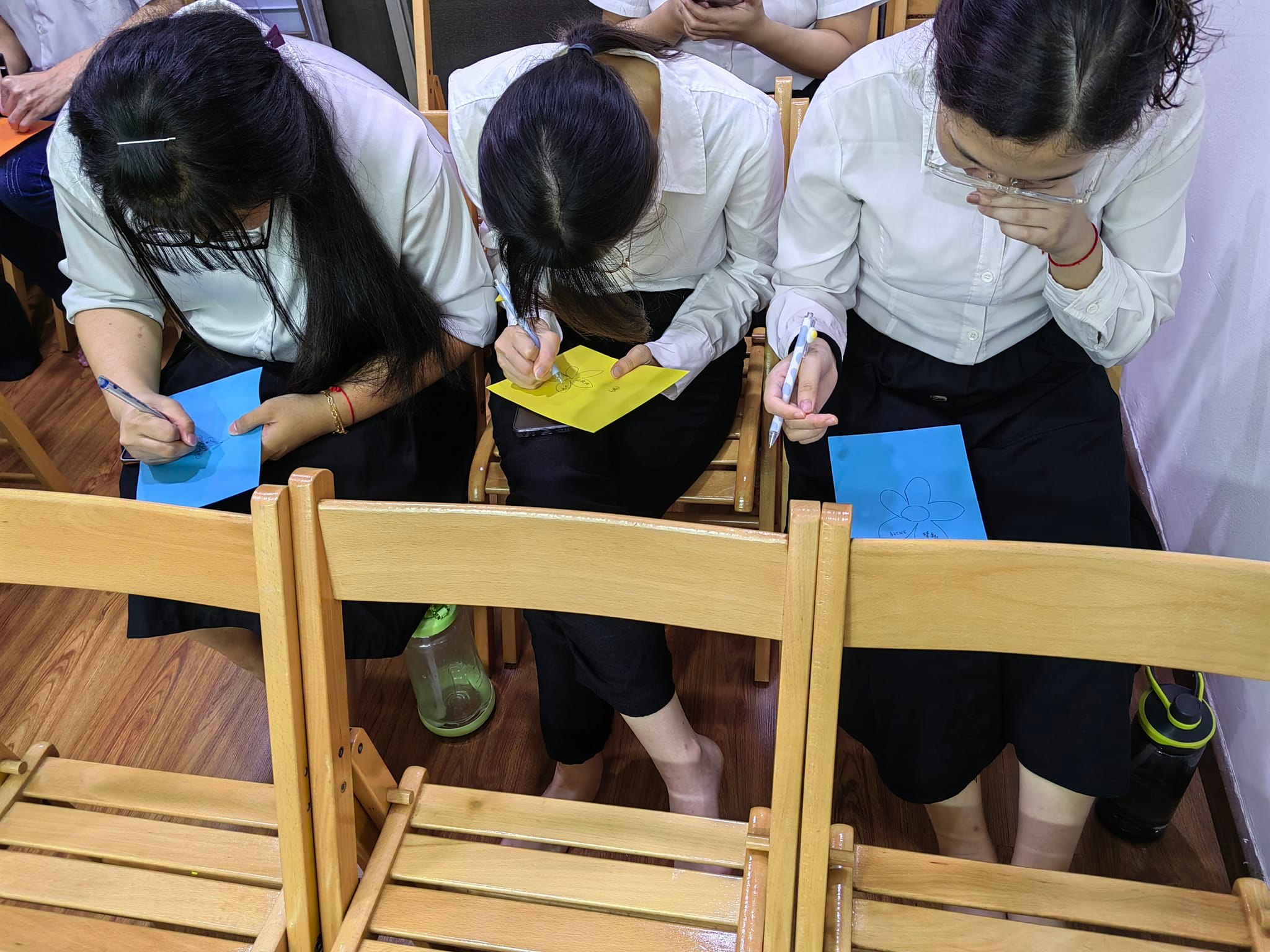 愿德学堂 - 🌟 **崇德皇母訓子十誡 (一)：启示与第一诫回顾** 🌟 📖 **传题讲师：李佩頤** ... | Facebook