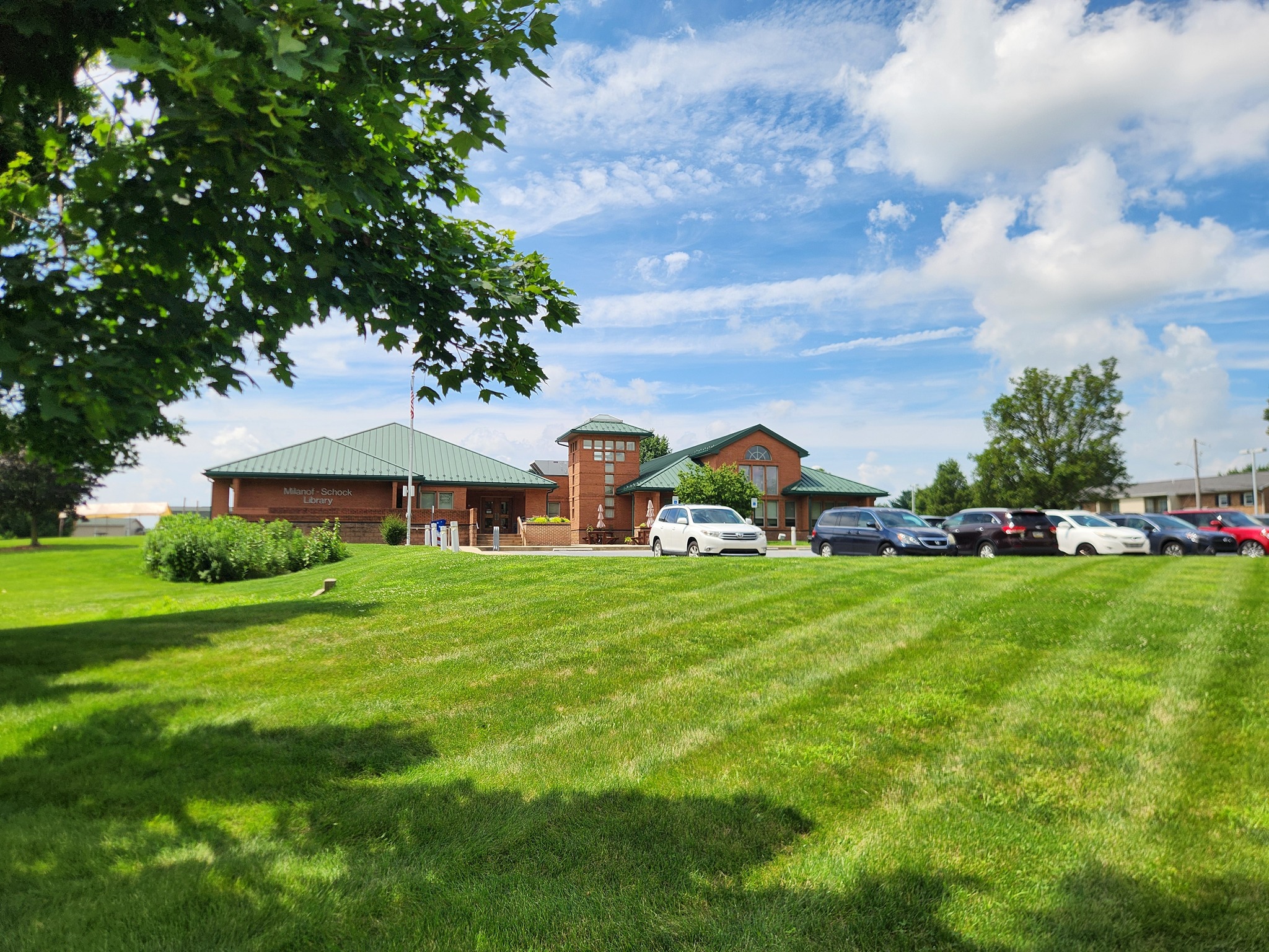 Glatfelter Memorial Library - Friday, Susan and Bre visited Kreutz ...