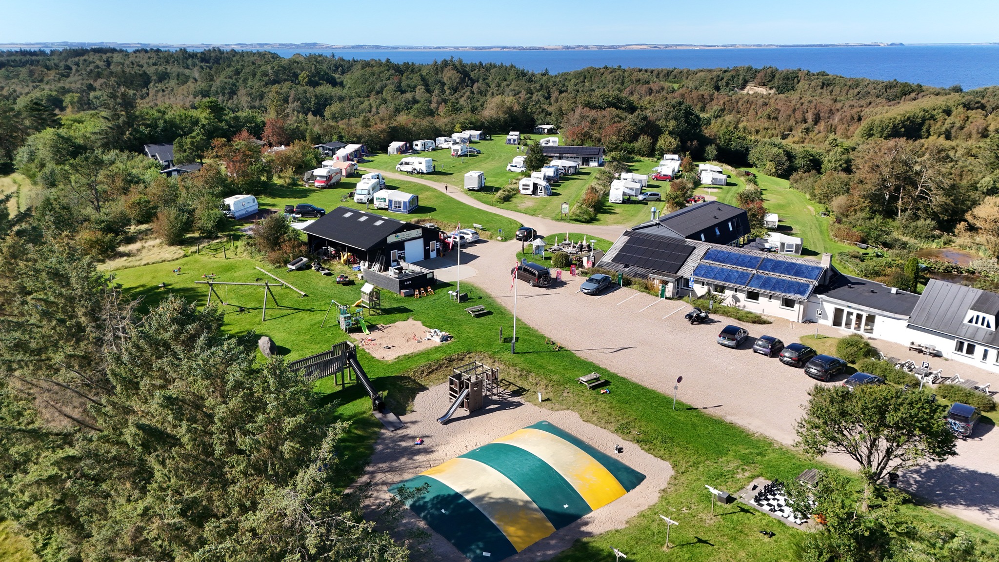 FUR CAMPING til salg 😀 Beliggende på... - Campingpladsbørsen | Facebook