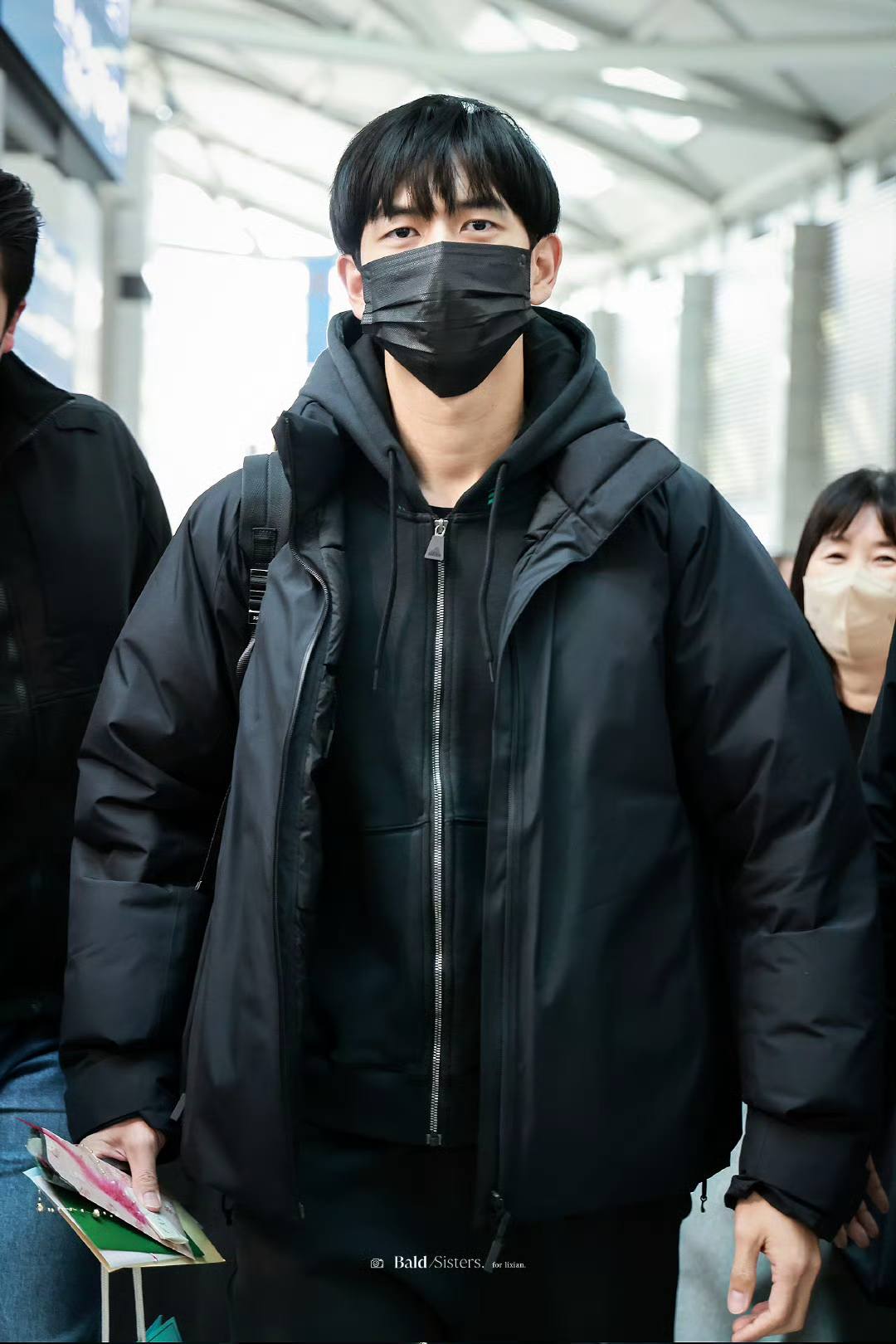 mask can't hide how handsome my man #LiXian is 😍😘🫰 Incheon