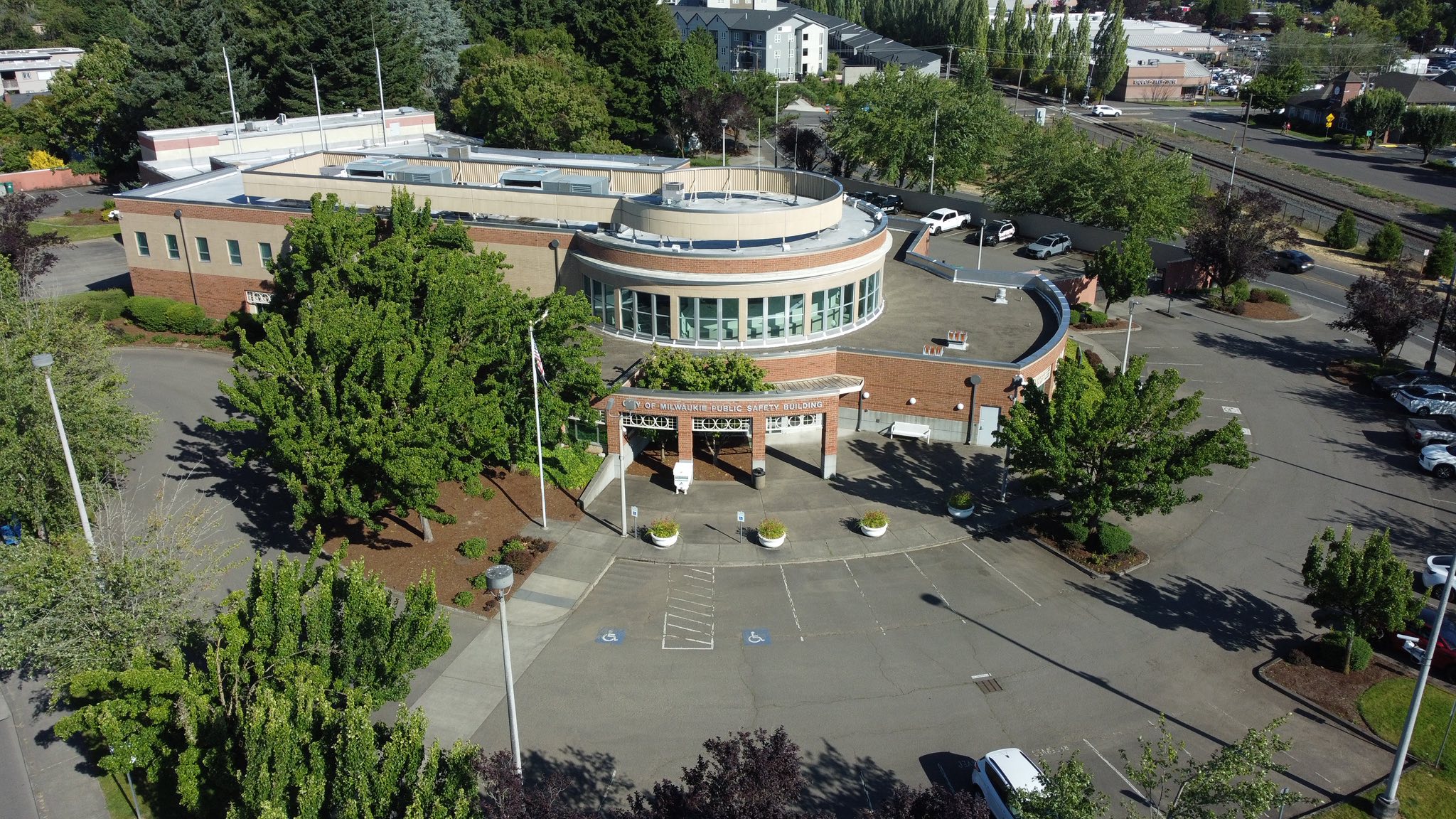 Milwaukie Police Department... - Milwaukie Police Department