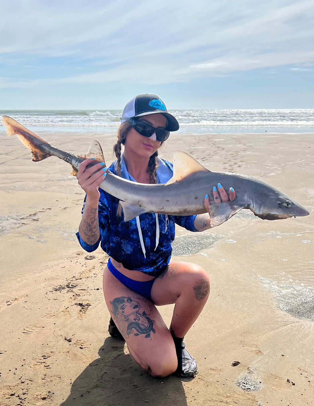 Veals - 🎣 Weekend Hound Haul! 🦈☀️ Cassie Malson-Dixon hit Morfa Beach ...