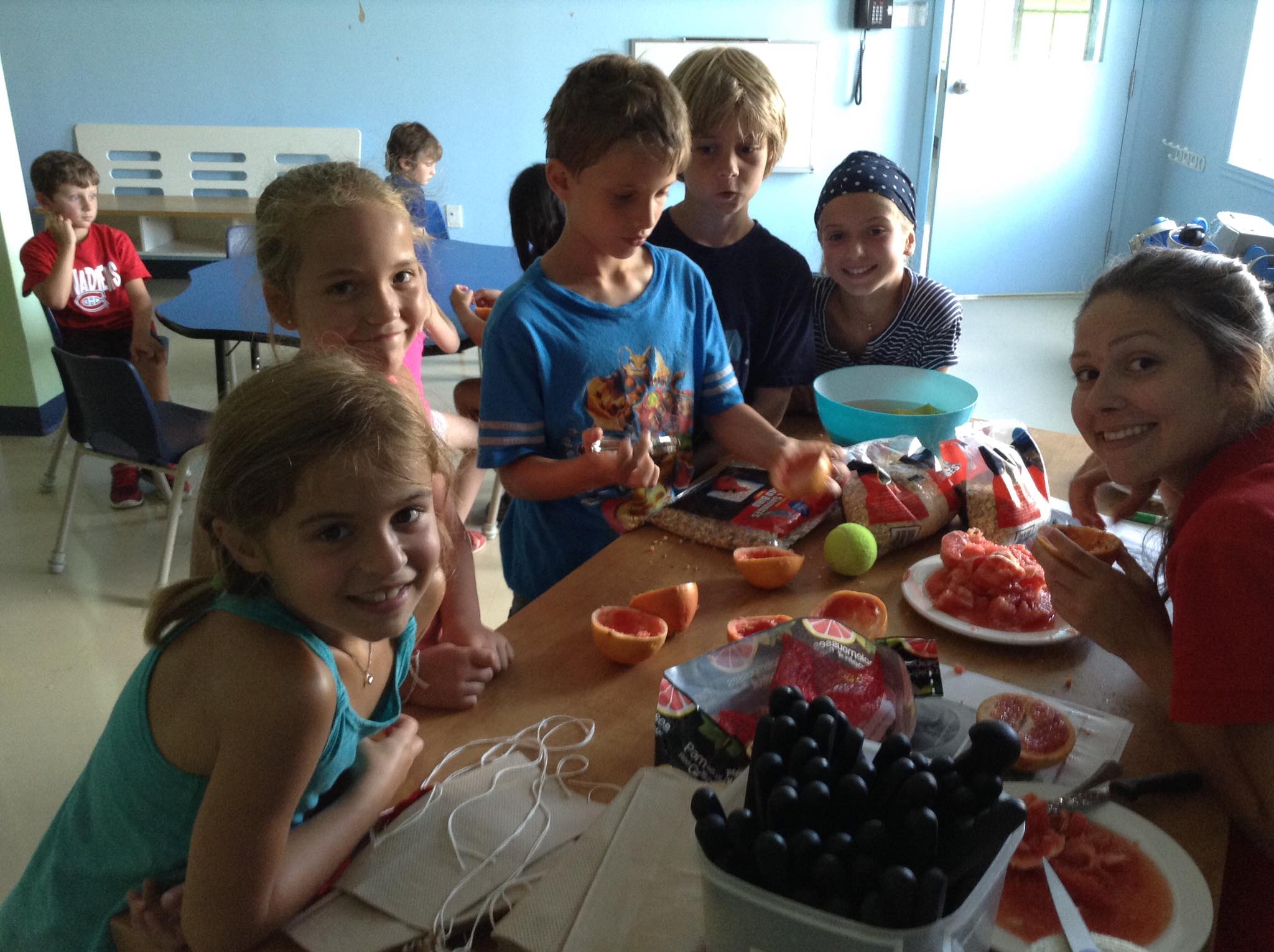 Garderie Les Minis Touche A Tout De Candiac