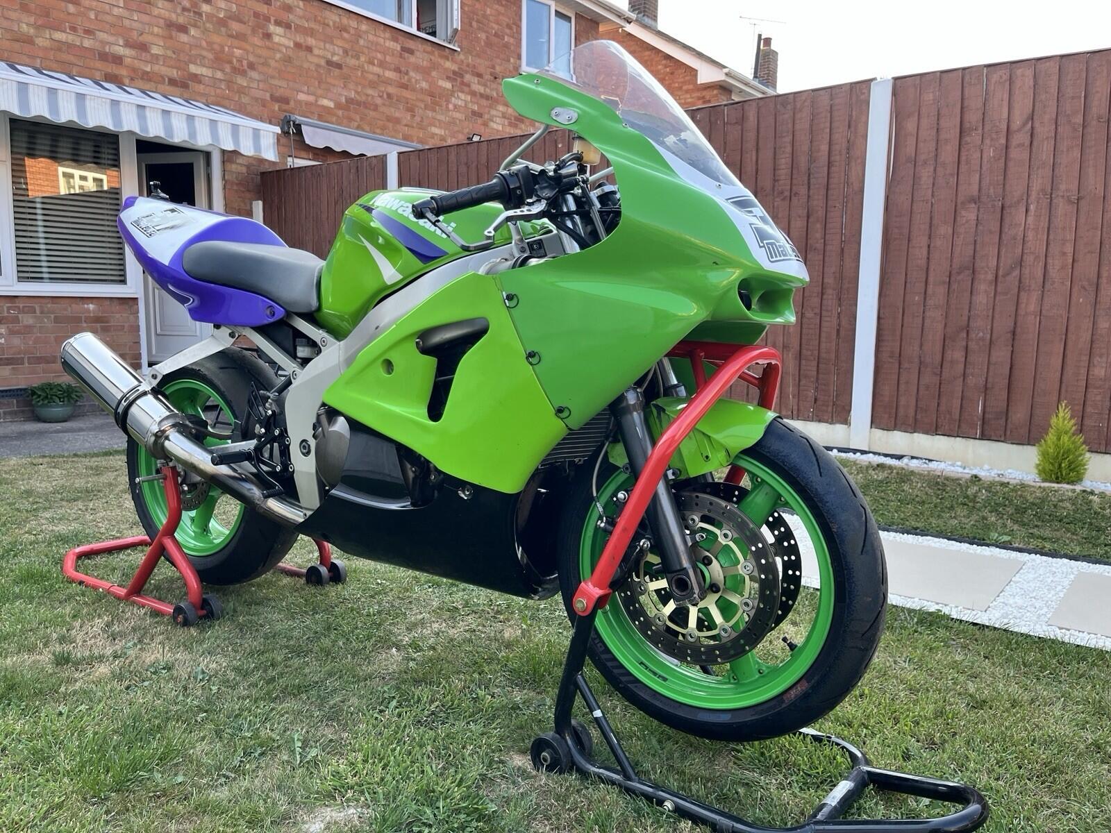 1999 Kawasaki Zx6r Ninja Track Race Bike Supersport Could you see