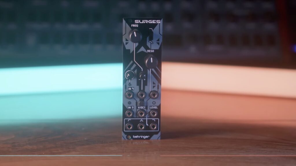 鍵盤楽器 Behringer HALOS 上代2.1万 ringsクローン
