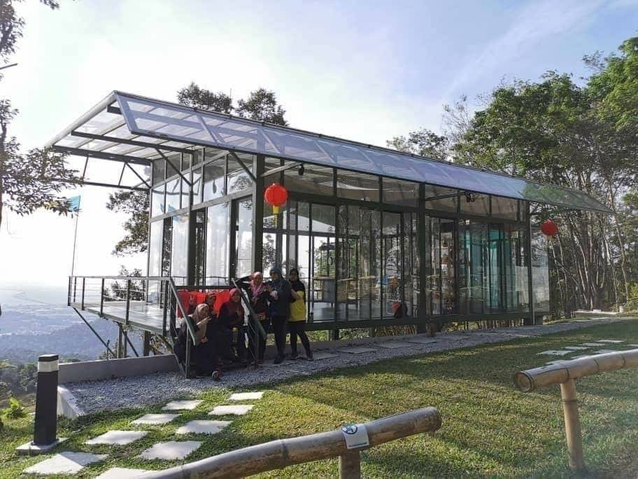 Liklau Kini Balik Pulau Pun Ada Glass House Macam Di Facebook