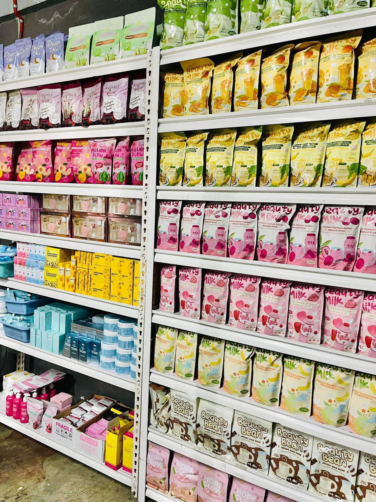 glutathione store distributors 1 SUPPLIER OF BEAUTY BRANDS ONLINE We are looking for more resellers, distributors, wholesale and bulk buyers 🙂 One-Stop-Shop for all Trending Brands online! Start your beauty product business now. Message us 𝐒𝐧𝐨𝐰𝐂𝐚𝐩𝐬 delivers a pure