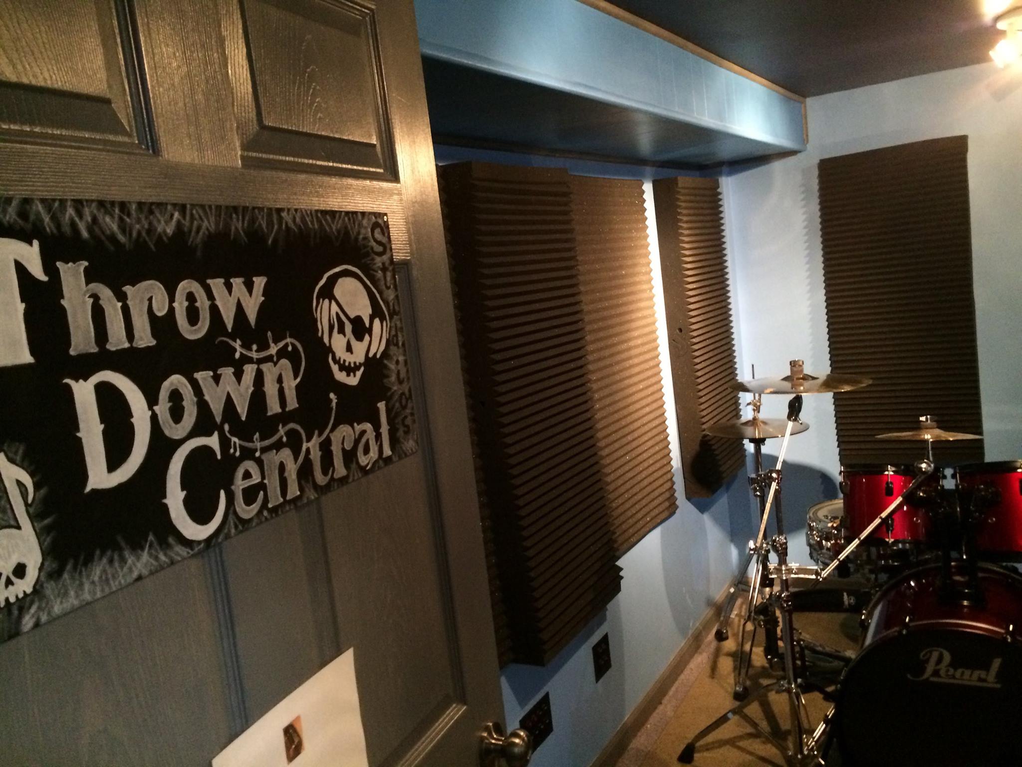 Throw Down Studios - Home