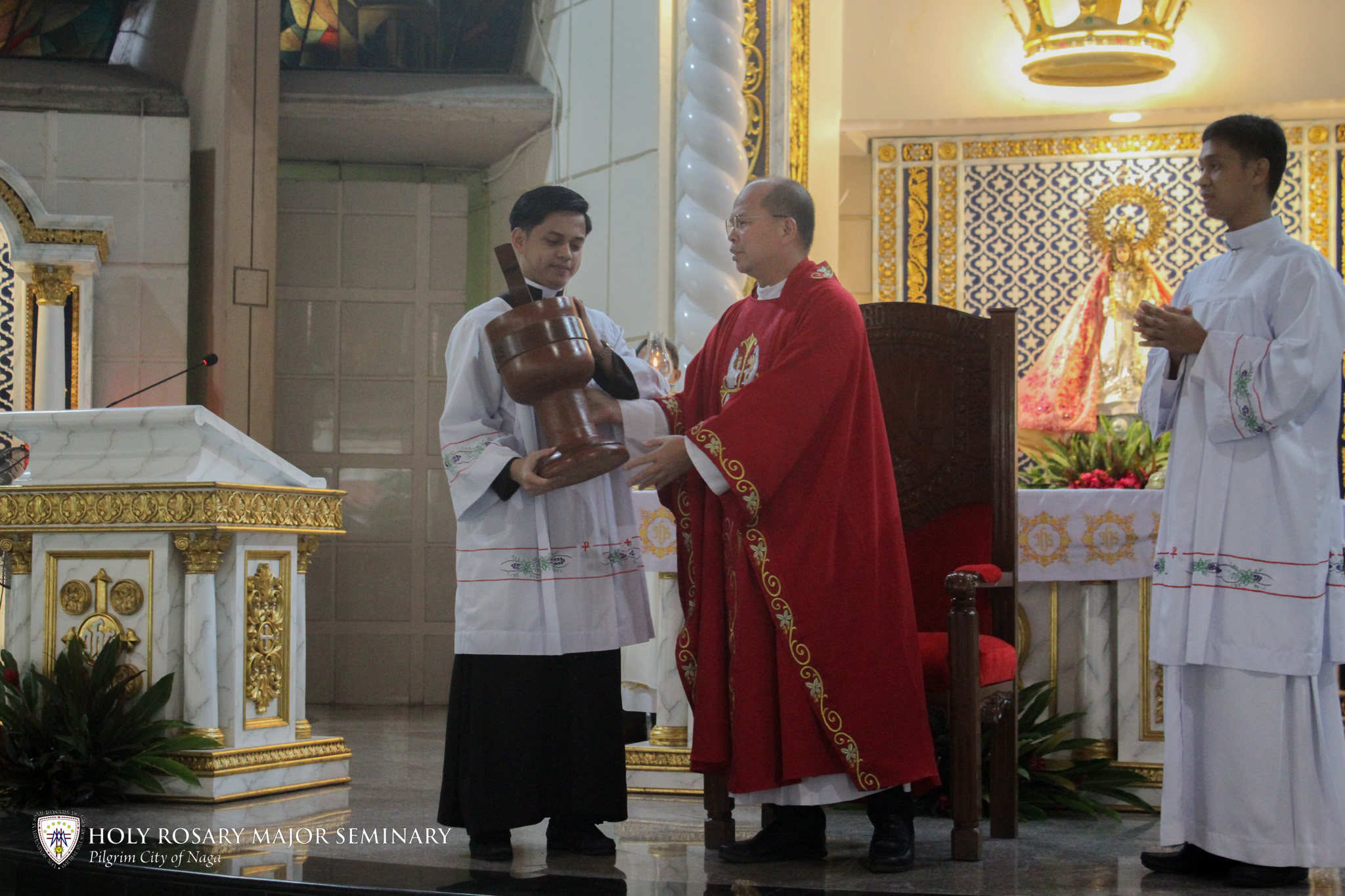 Holy... - Holy Rosary Major Seminary - Archdiocese of Caceres