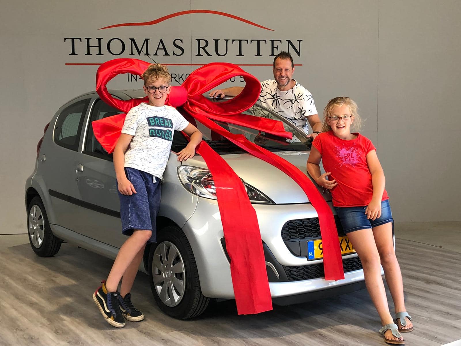Autobedrijf Thomas Rutten - Deze bijna nieuwe Peugeot met slechts ...