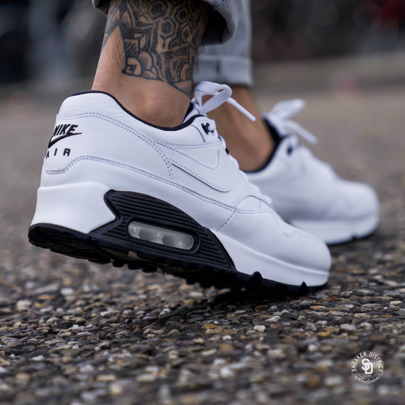 The Nike Air Max 90/1 has been restocked in Black and White