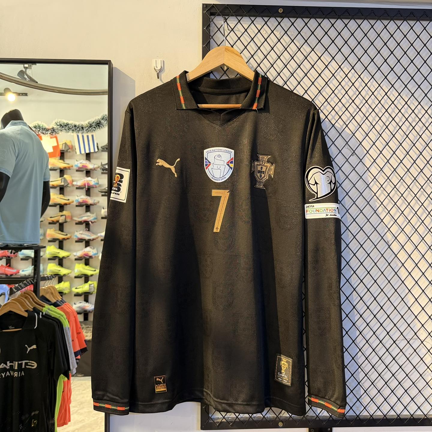 Portugal 🇵🇹 BLACK LONG SLEEVE Ronaldo 7 full options