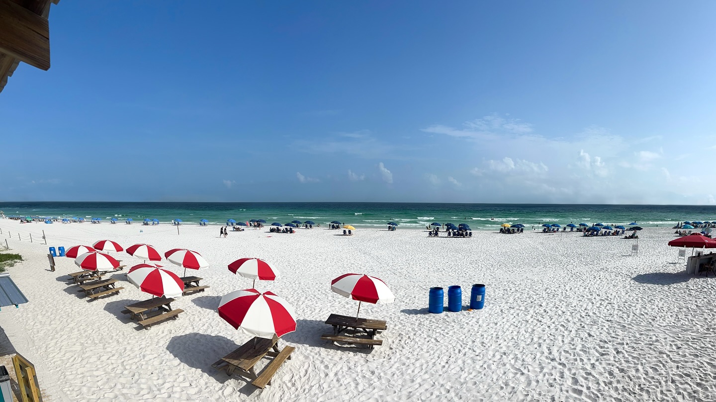 The Back - ☀️😎 What a perfect beach day!! . . #thebackporch #destin # ...