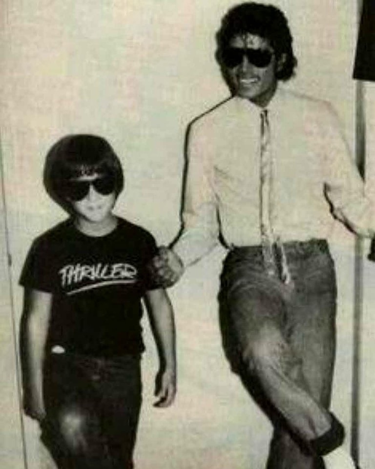 Michael Jackson and Sean Lennon.