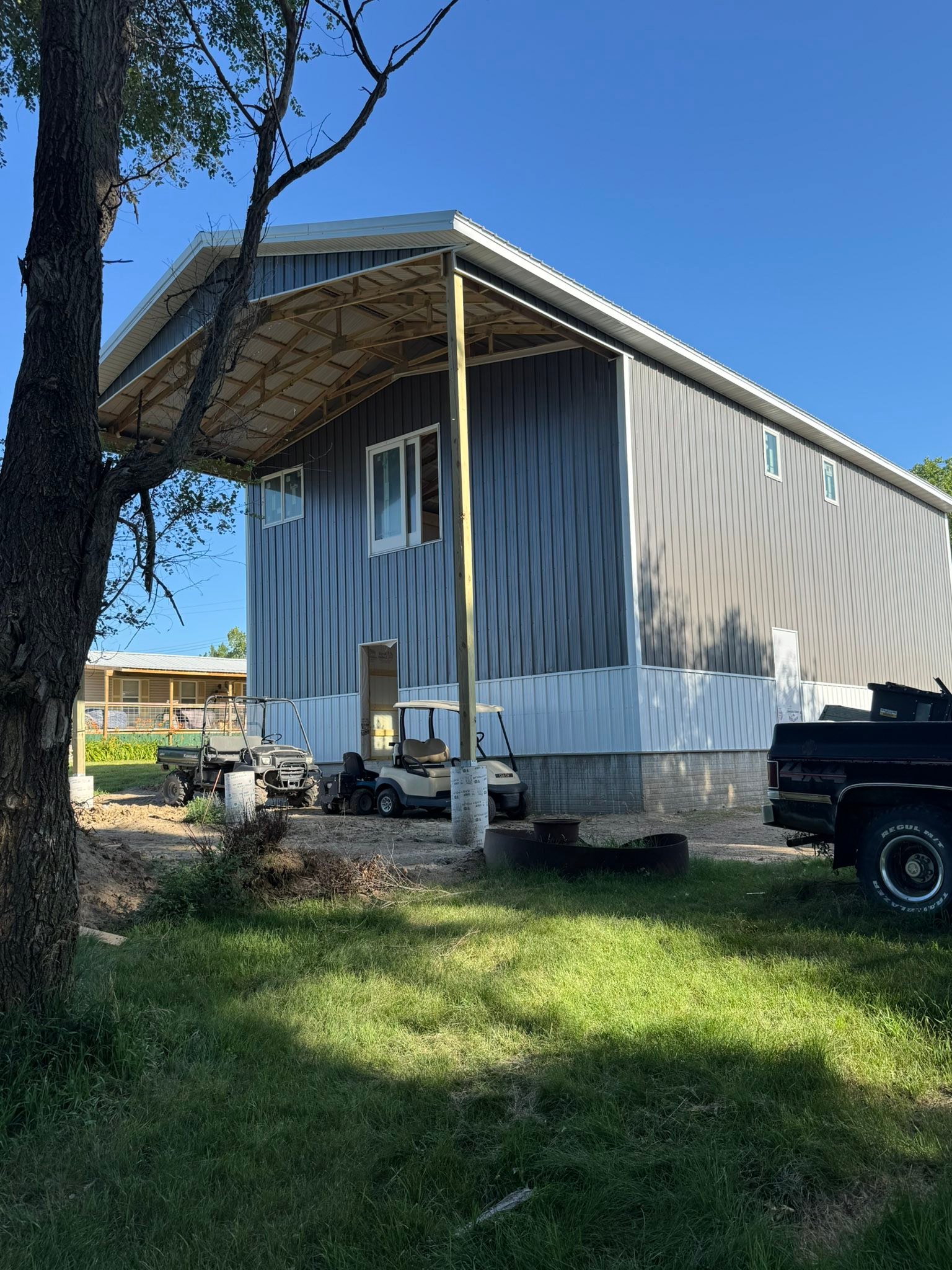 B&D Buildings | Axtell KS
