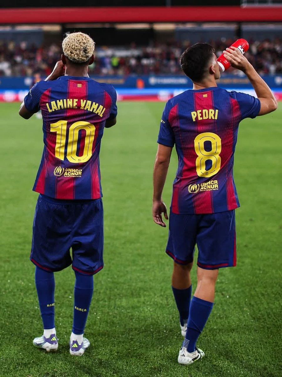 مع من ستوقع لبرشلونة؟ بيدري:... - Culez Zone - ركن الكوليز | Facebook