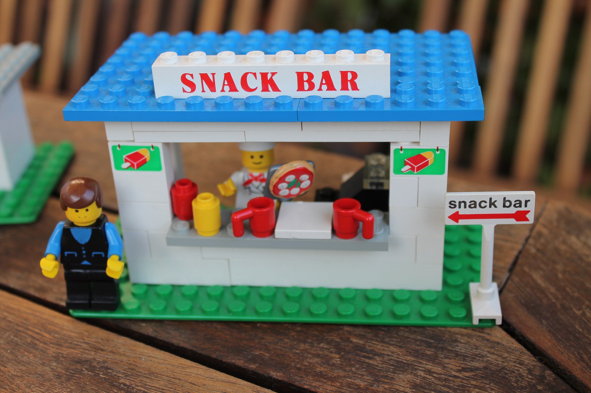 LEGO Set 675 from 1979 Image via Zeno Graziani