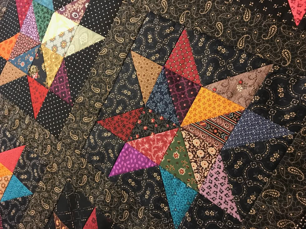 Quilt Group - Card Trick Quilt Block Tutorial... | Facebook