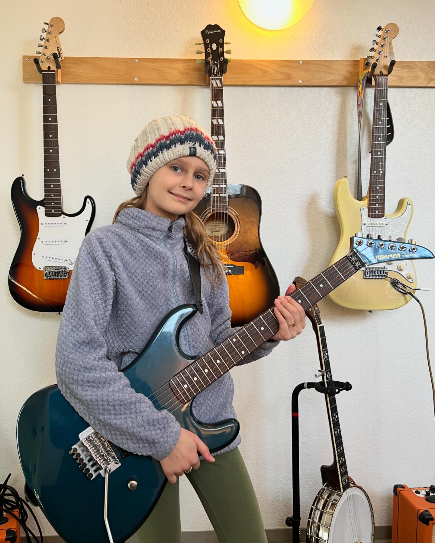 Alpine - Ruby and her 1980s Kramer 🤘🥲 she’s ready for Summer of Rock ...