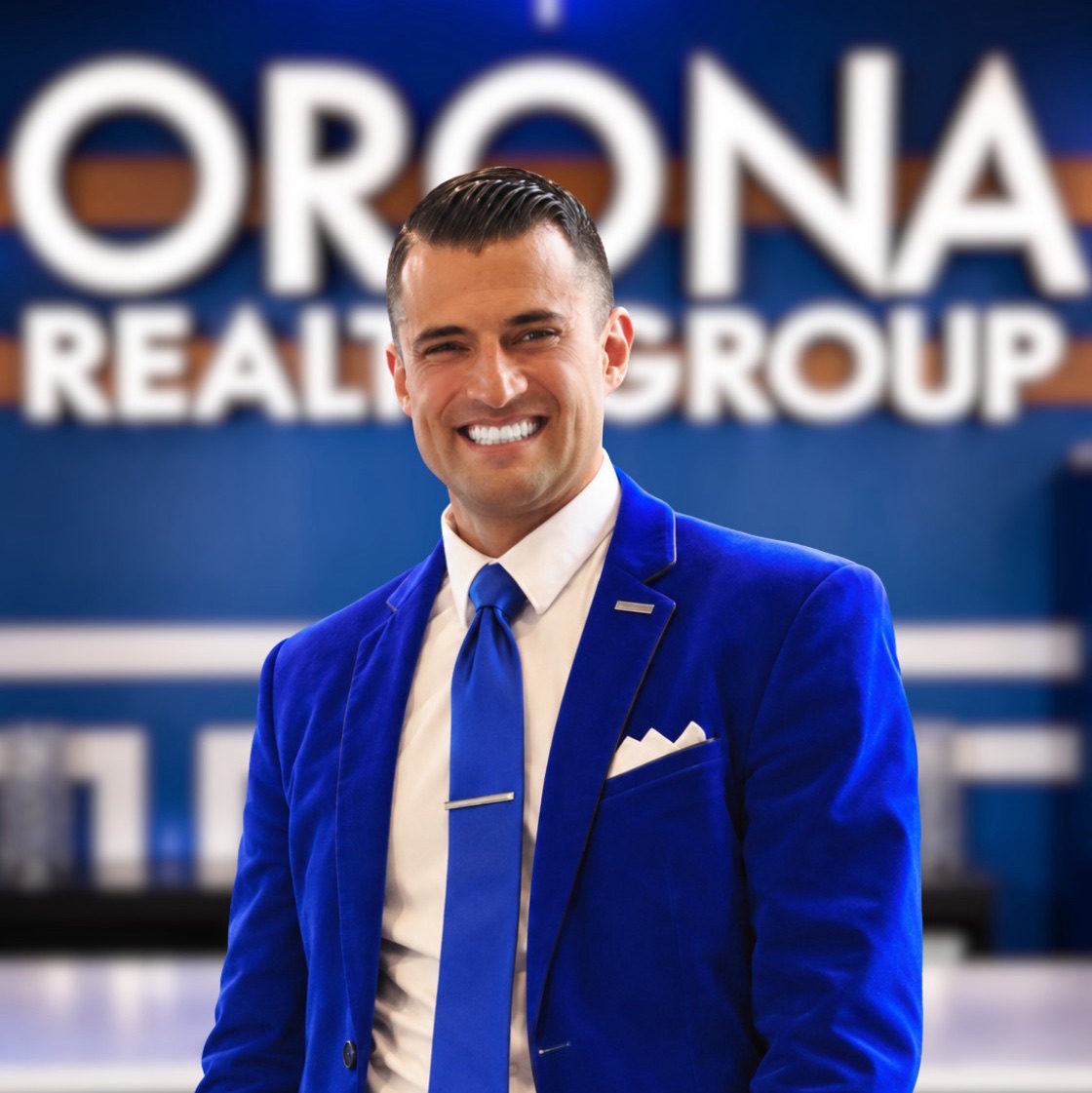 Alex Corona - I'm no expert but I think this needs a roof... | Facebook