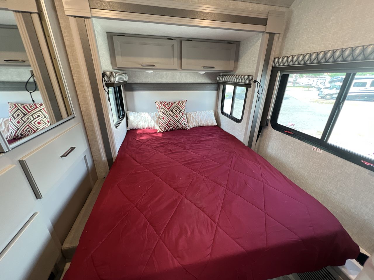 Courvelle's RV | Opelousas LA
