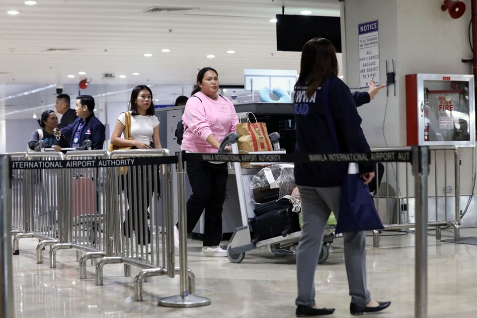 SunStar Davao - Eighteen Filipino workers bound for Israel... | Facebook
