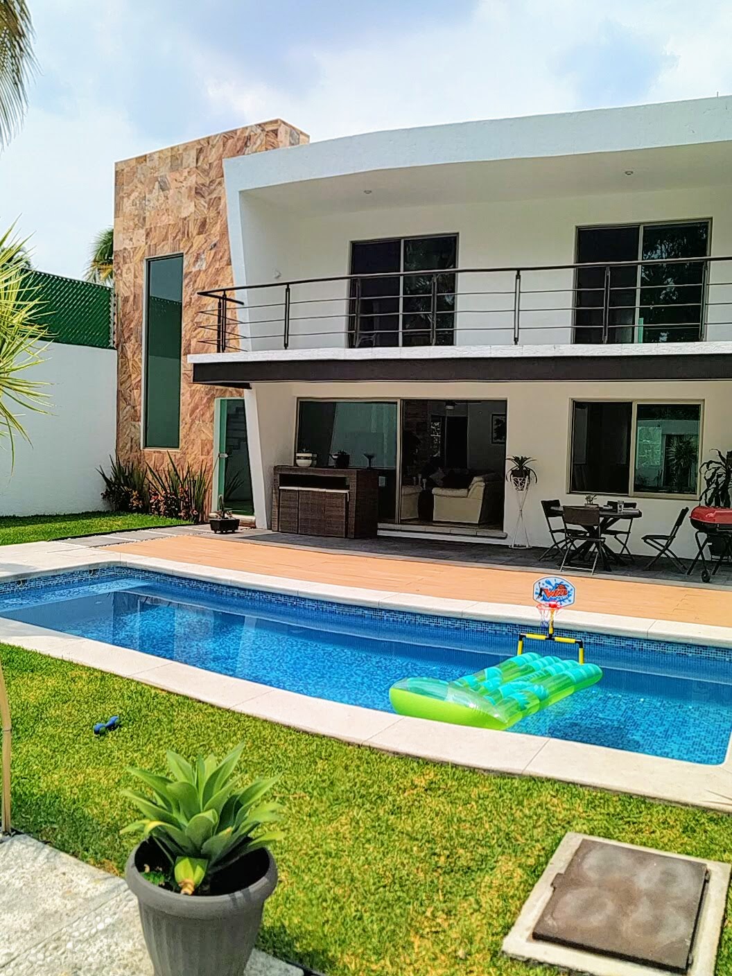 Gerardo Gomez Borbolla added a... - Gerardo Gomez Borbolla