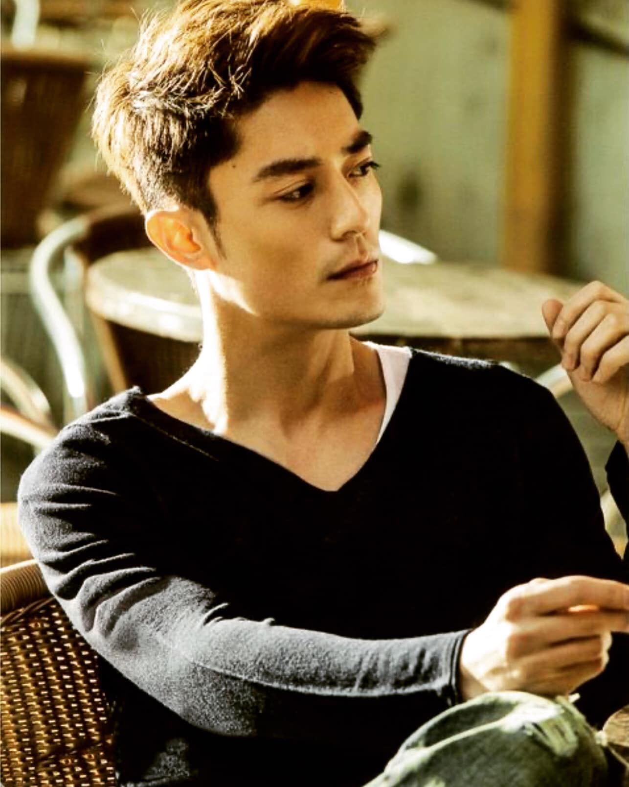 Wallace Huo 霍建华 | Facebook