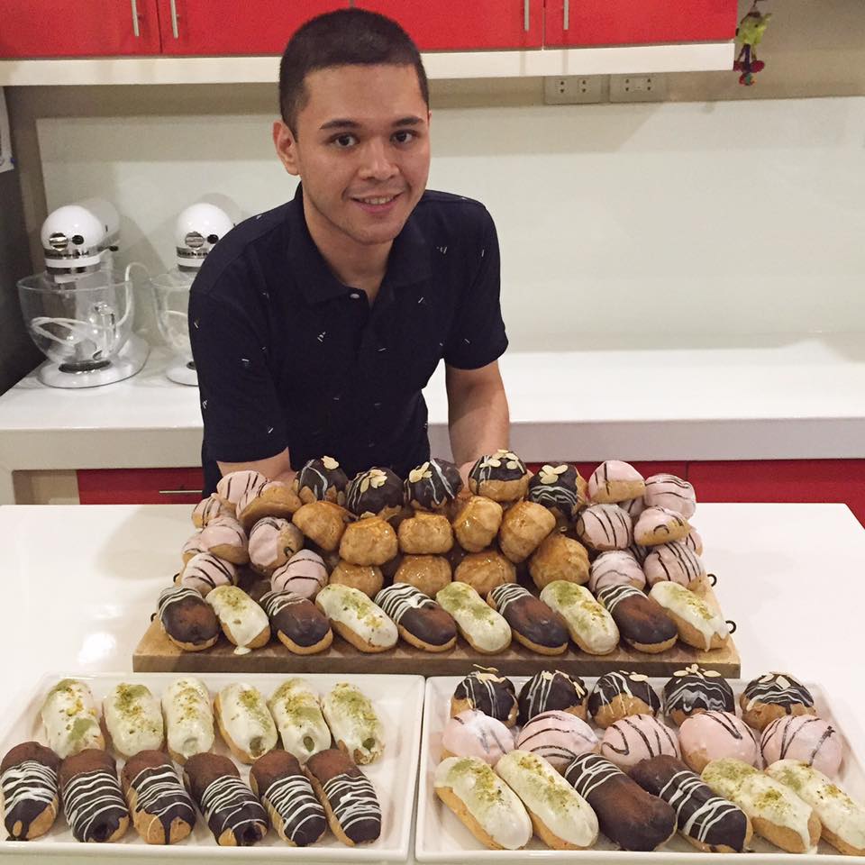 Chef RV Manabat - PERFECT CREAM PUFFS & ECLAIRS using an... | Facebook