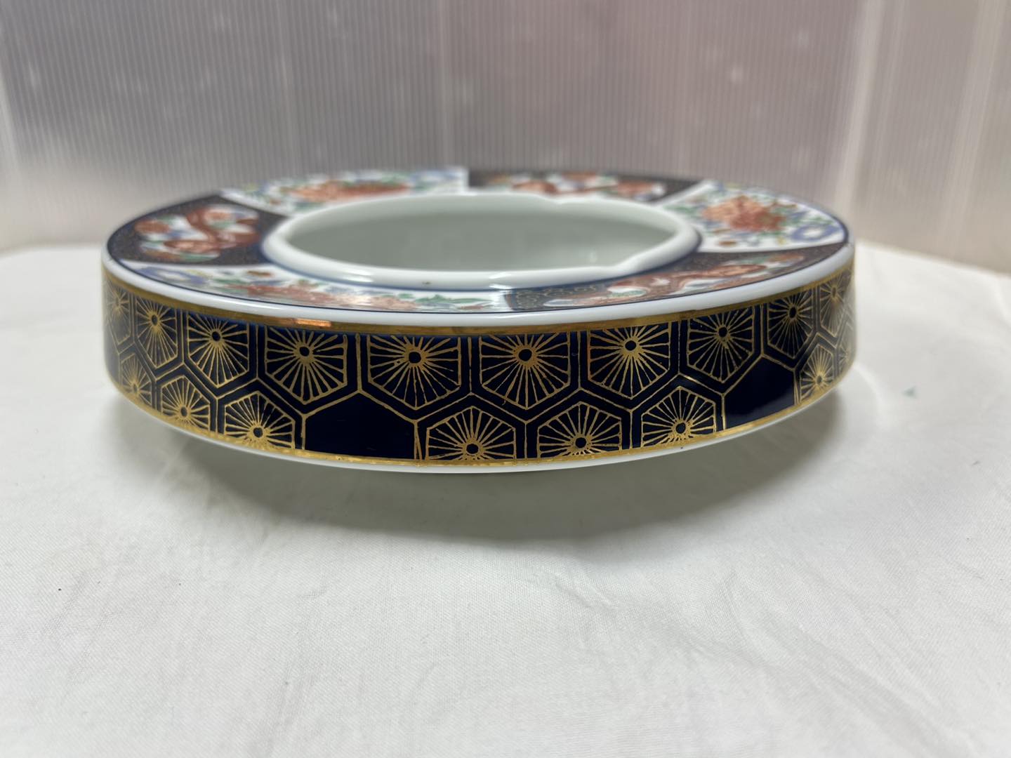 秀峰窯烟灰缸瓷器手绘直径20.6cm x 高5.4cm RM50 Shuho gama ashtray