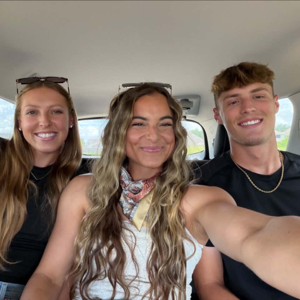 TexAgs - 🎥 WATCH: Trisha Ford, Kelsey Mathis and Ariel... | Facebook