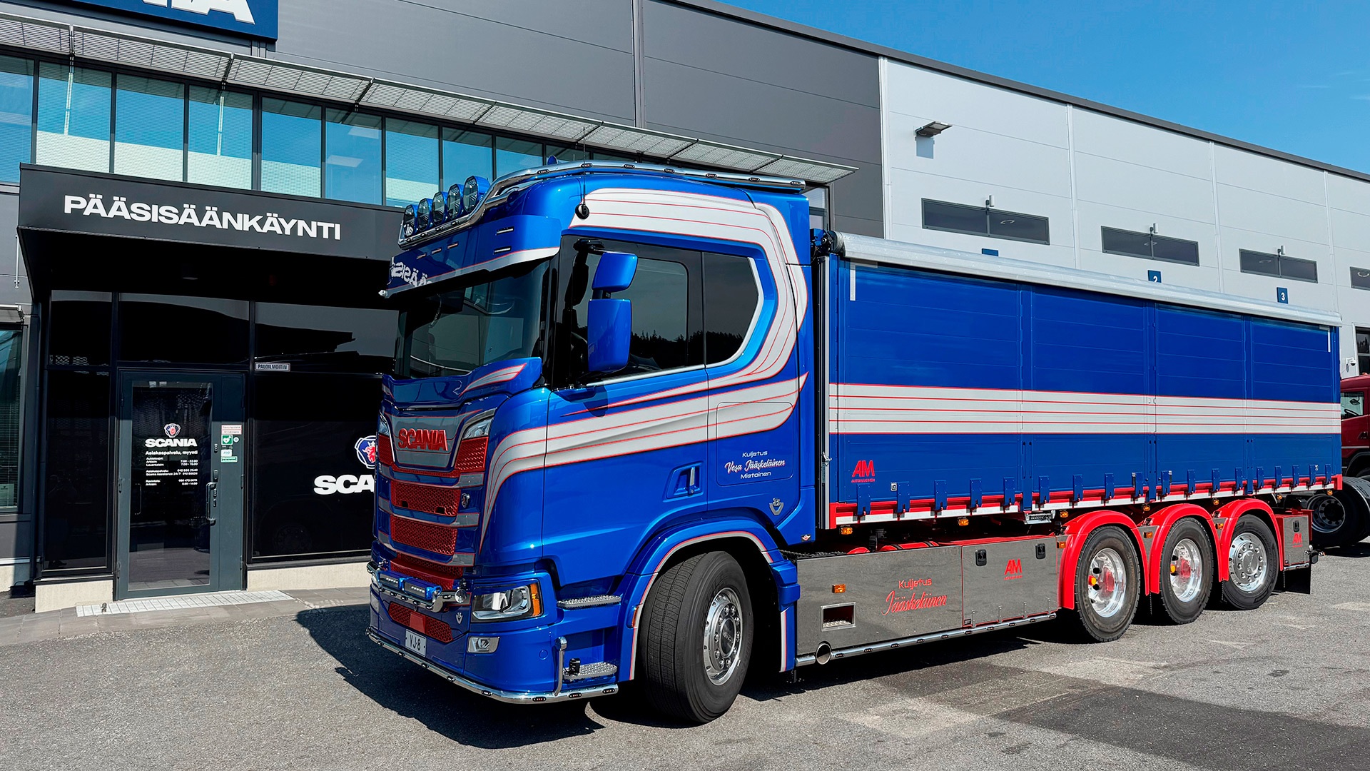 Scania - Power Truck Show’n huuma jatkuu. 🤩 Kuljetus Vesa Jääskeläisen ...