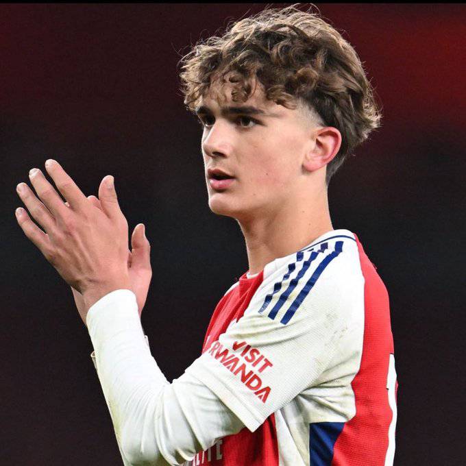OFFICIAL: Max Dowman is Arsenal's new number 56 ahead of the 2025