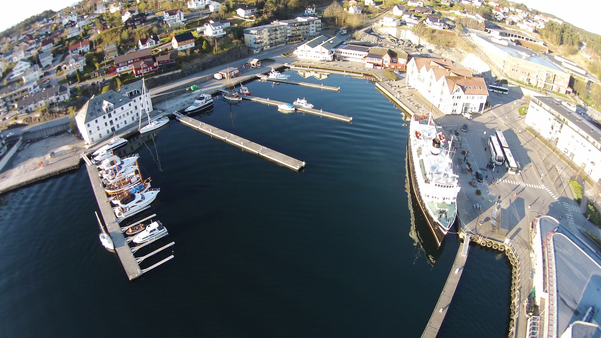 Leirvik Gjestehamn | Stord Island